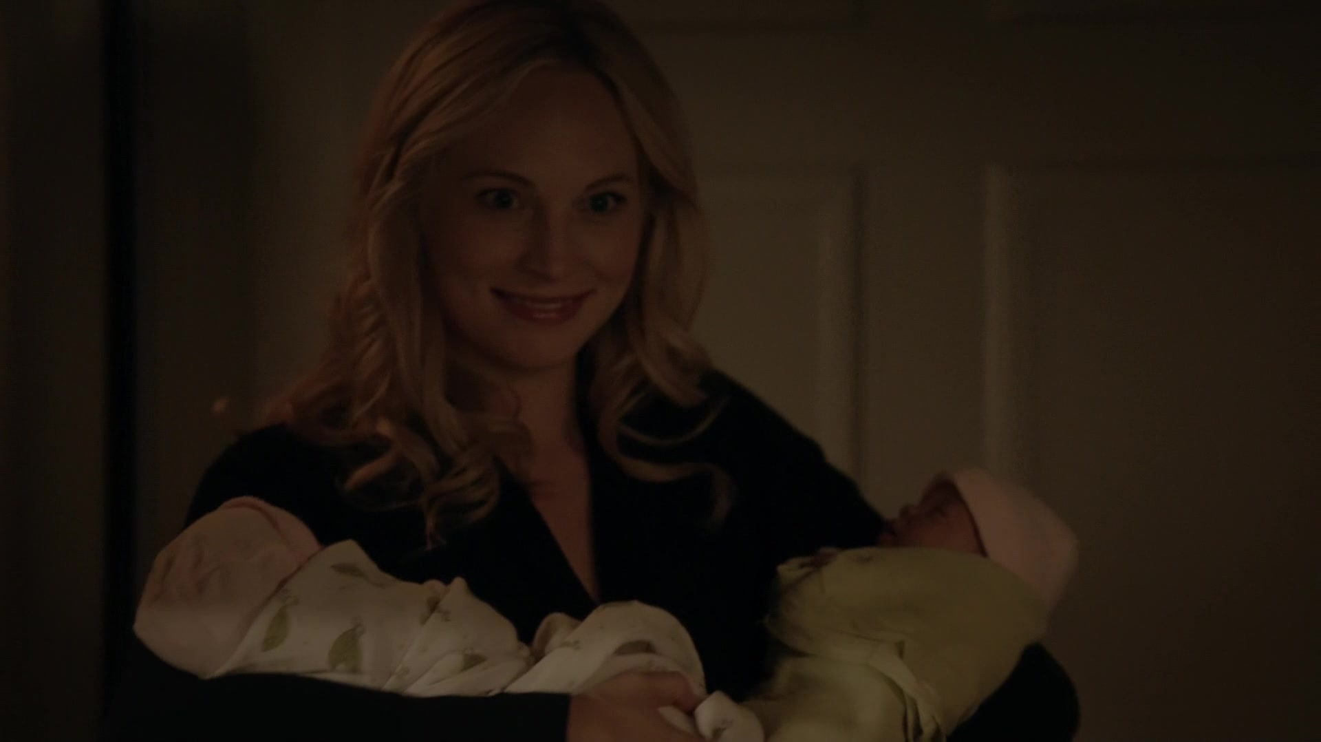 caroline - babyes - TheVampireDiaries - TVD